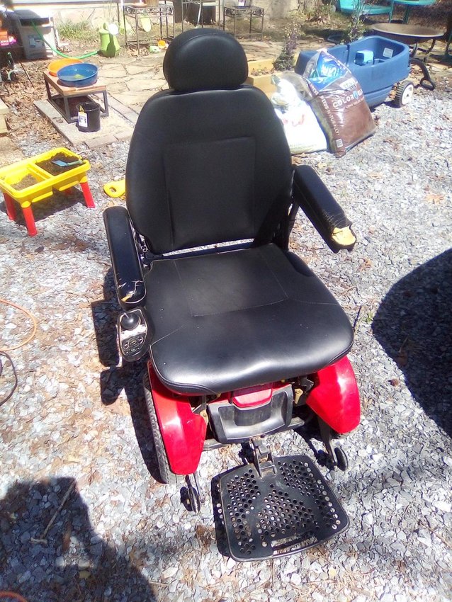 Jazzy Elite HD powered wheelchair for saleIn Dalton, GA