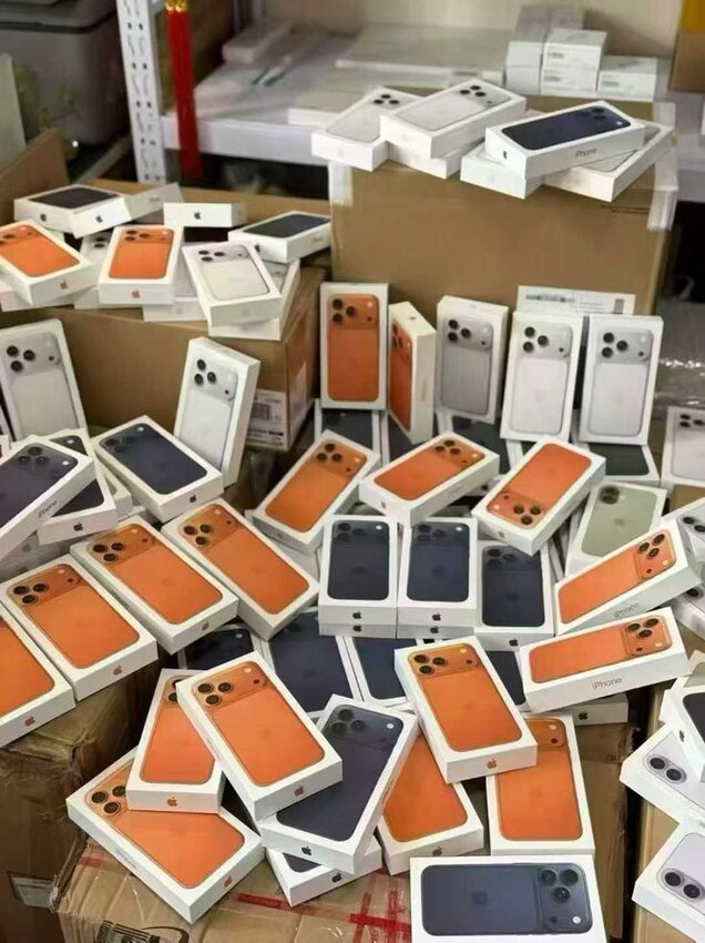 Wholesale iPHONE 17/ 17 Air /17 pro max 16/ NVIDI for sale�In Old Fort, TN