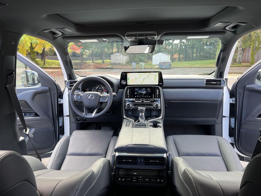 Neatly Used 2022 Lexus LX 600 Premium for sale�In Old Fort, TN