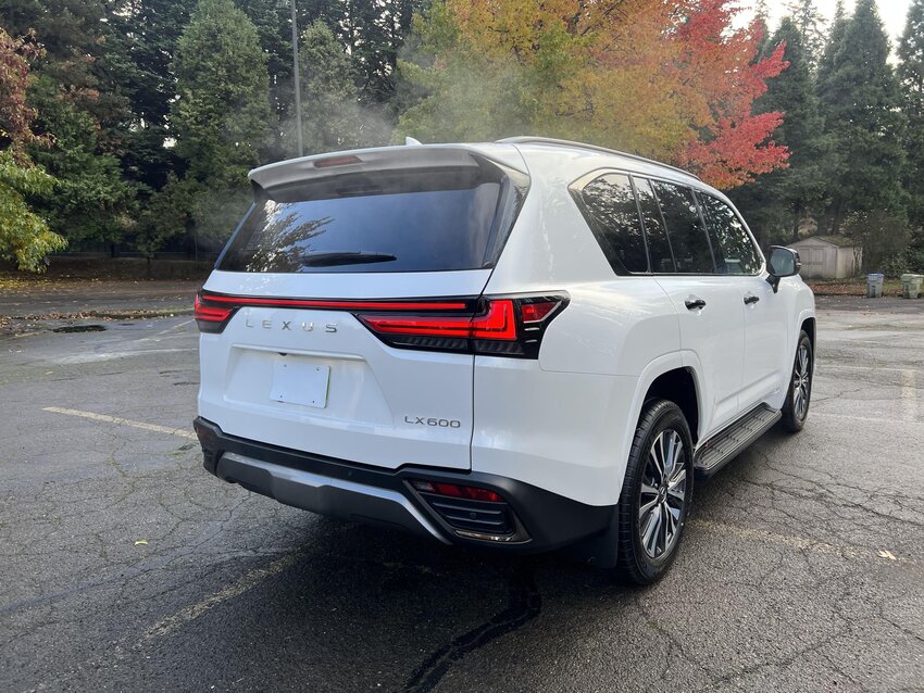 Neatly Used 2022 Lexus LX 600 Premium for sale�In Old Fort, TN